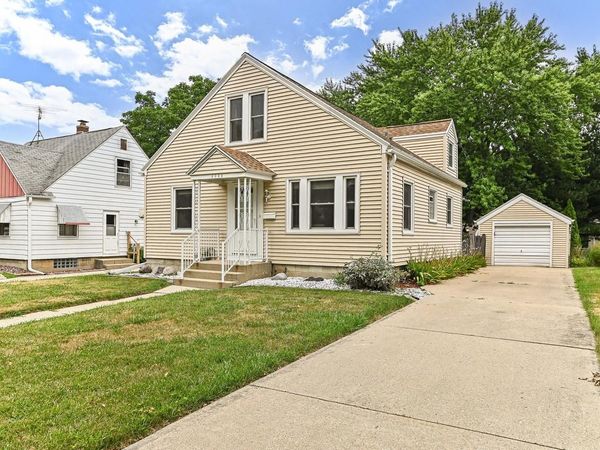 3038 S 55th STREET, Milwaukee, WI 53219