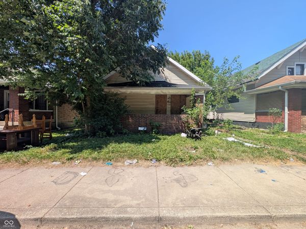 642 N Oxford Street , Indianapolis, IN 46201