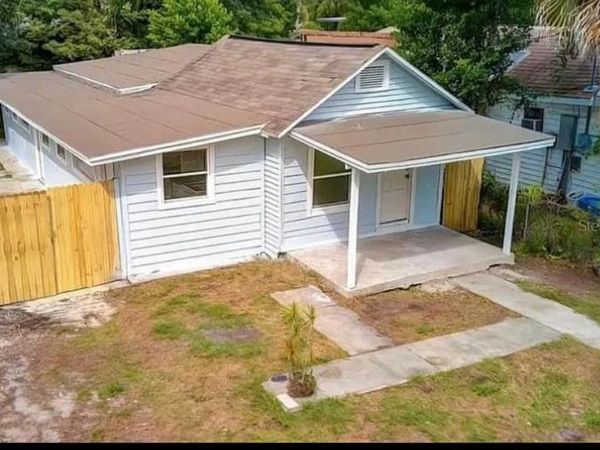 8428 N HIGHLAND AVENUE, TAMPA, FL 33604