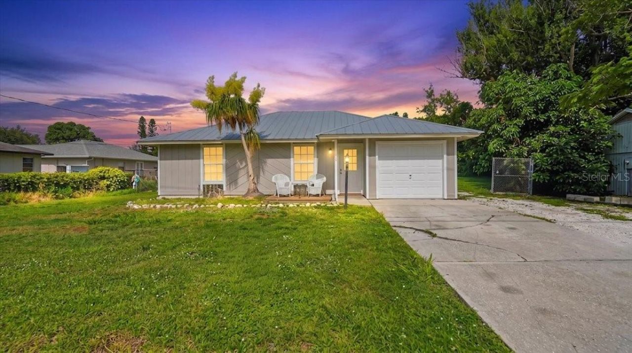 4321 3rd Avenue W, Palmetto, FL 34221 Main Photo