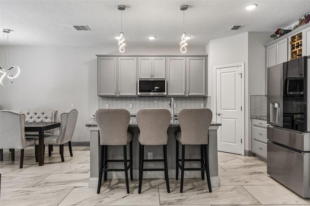 1260 Bristol Oaks Way, Orlando, FL 32825 Photo