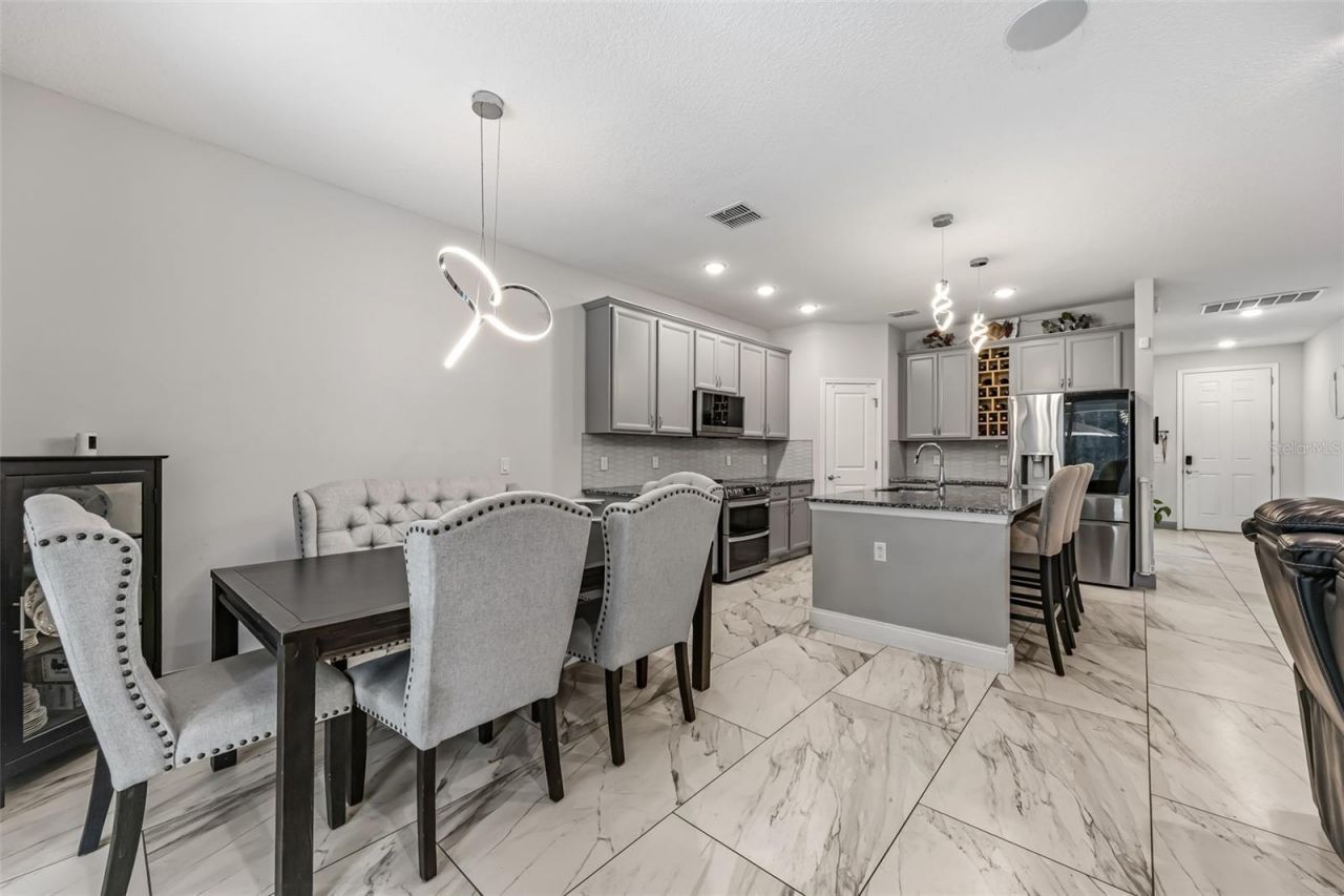 1260 Bristol Oaks Way, Orlando, FL 32825 Photo