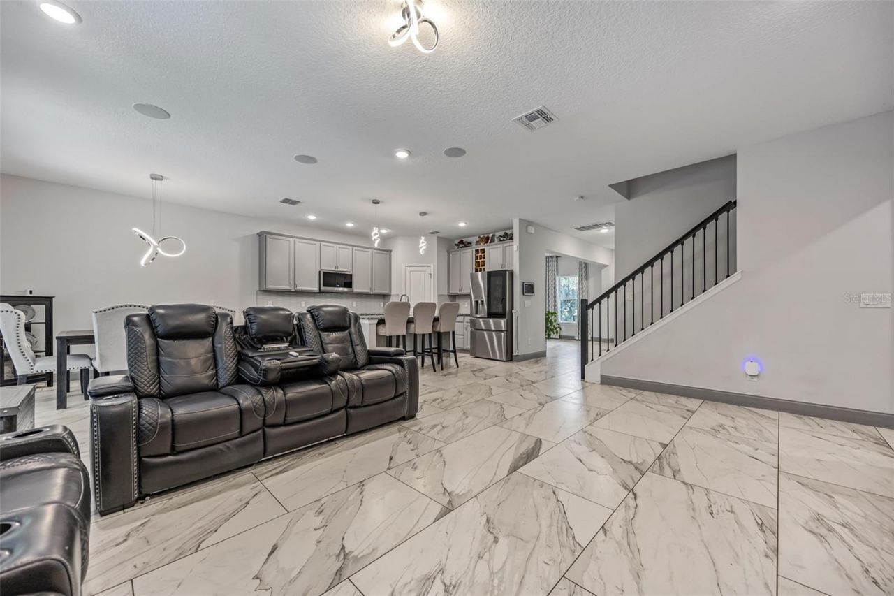 1260 Bristol Oaks Way, Orlando, FL 32825 Photo