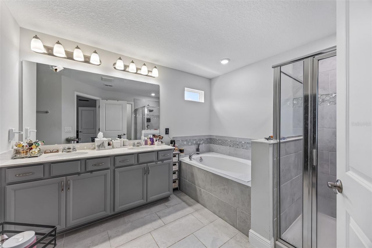 1260 Bristol Oaks Way, Orlando, FL 32825 Photo