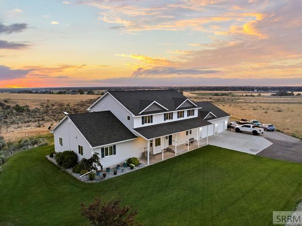 7160 E Iona Road, IDAHO FALLS, ID 83401