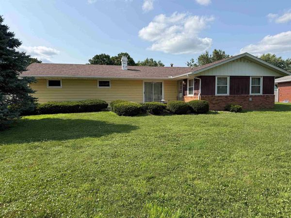 710 Carolyn Street, MENDOTA, IL 61342