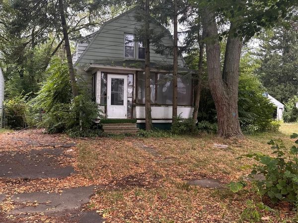 1926 Kansas Avenue, Flint, Mi 48506