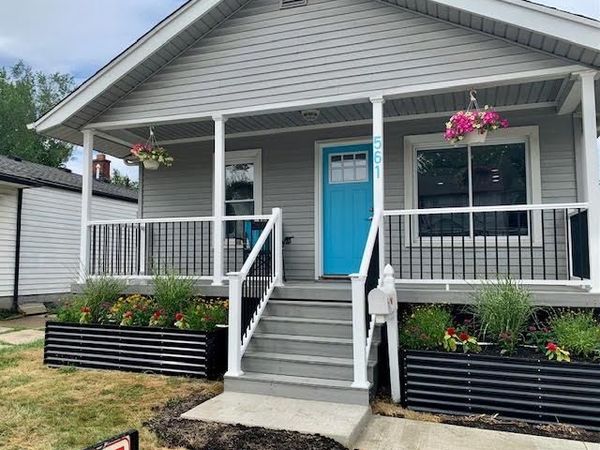 561 E Jarvis Avenue, Hazel Park, Mi 48030