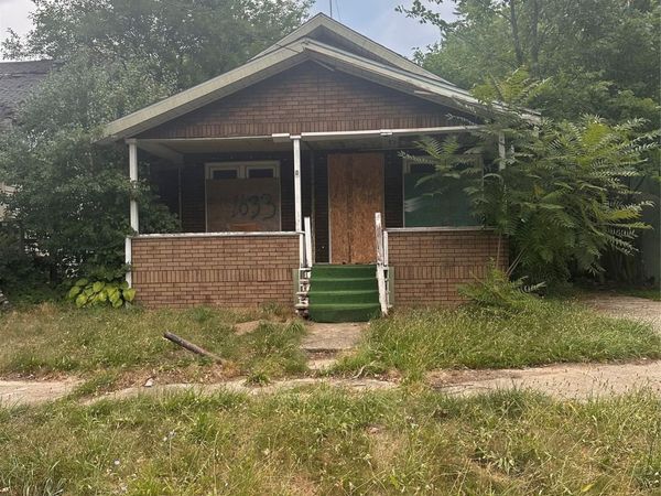 1633 New York Avenue, Flint, Mi 48506