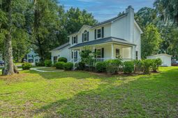 728 Gilmore Court photo 4