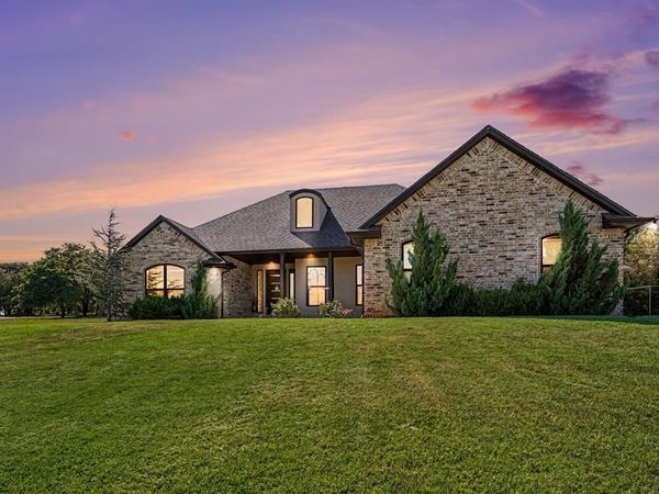 2154 County Street 2979 , Blanchard, OK 73010
