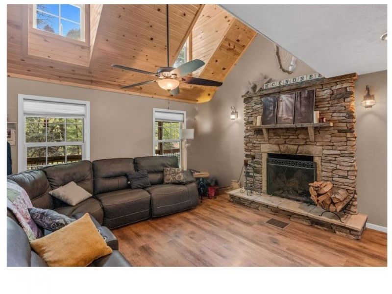 66073 Wolfs Den, Cambridge, OH 43725 Photo 4