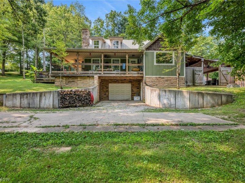 66073 Wolfs Den, Cambridge, OH 43725 Photo 9