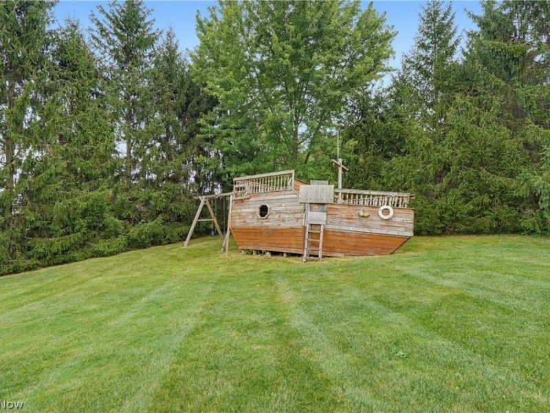 789 Silverberry Lane , Hudson, OH 44236 Photo 5