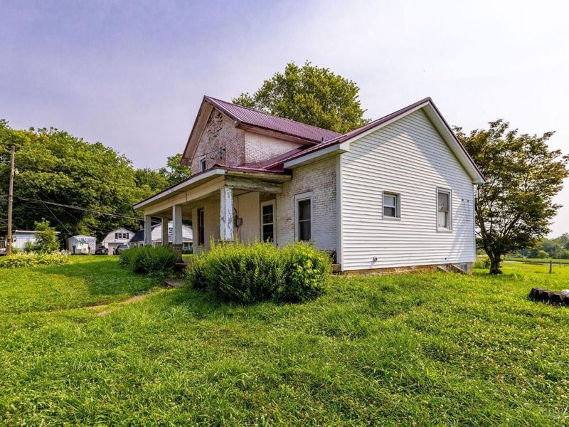 2690 Sharpsville Road, Dodson Twp, OH 45142 Photo 4