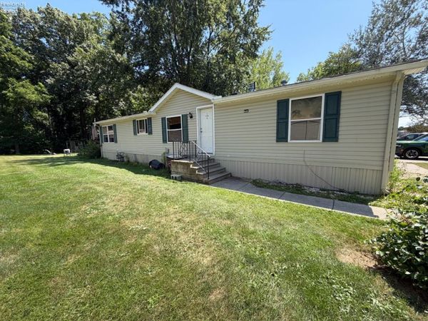 520 Milan Ave, Unit 28, Norwalk, OH 44857