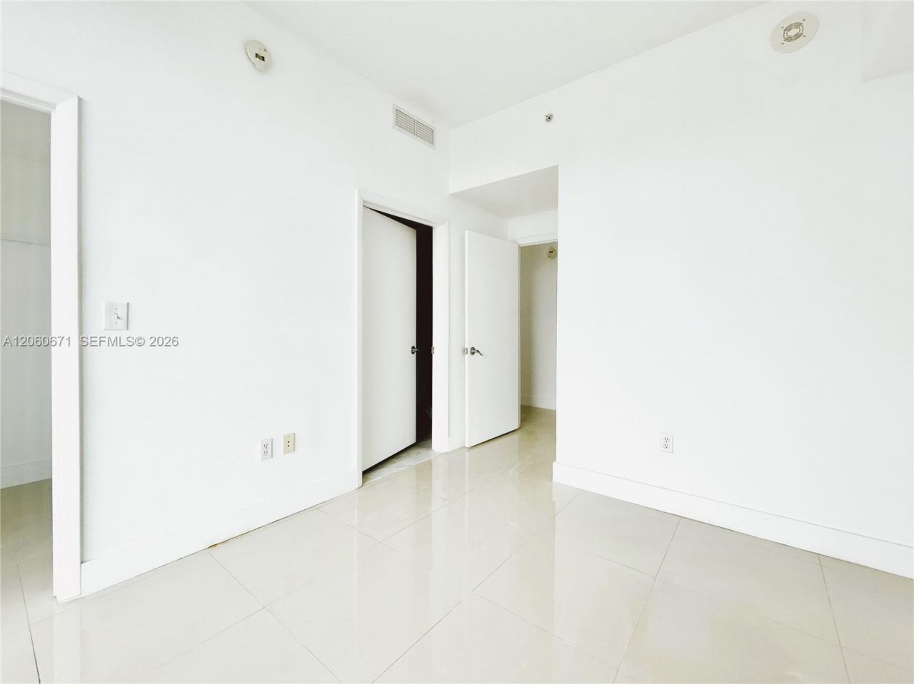 244 Biscayne Blvd, Unit 4307, Miami, FL 33132 Photo