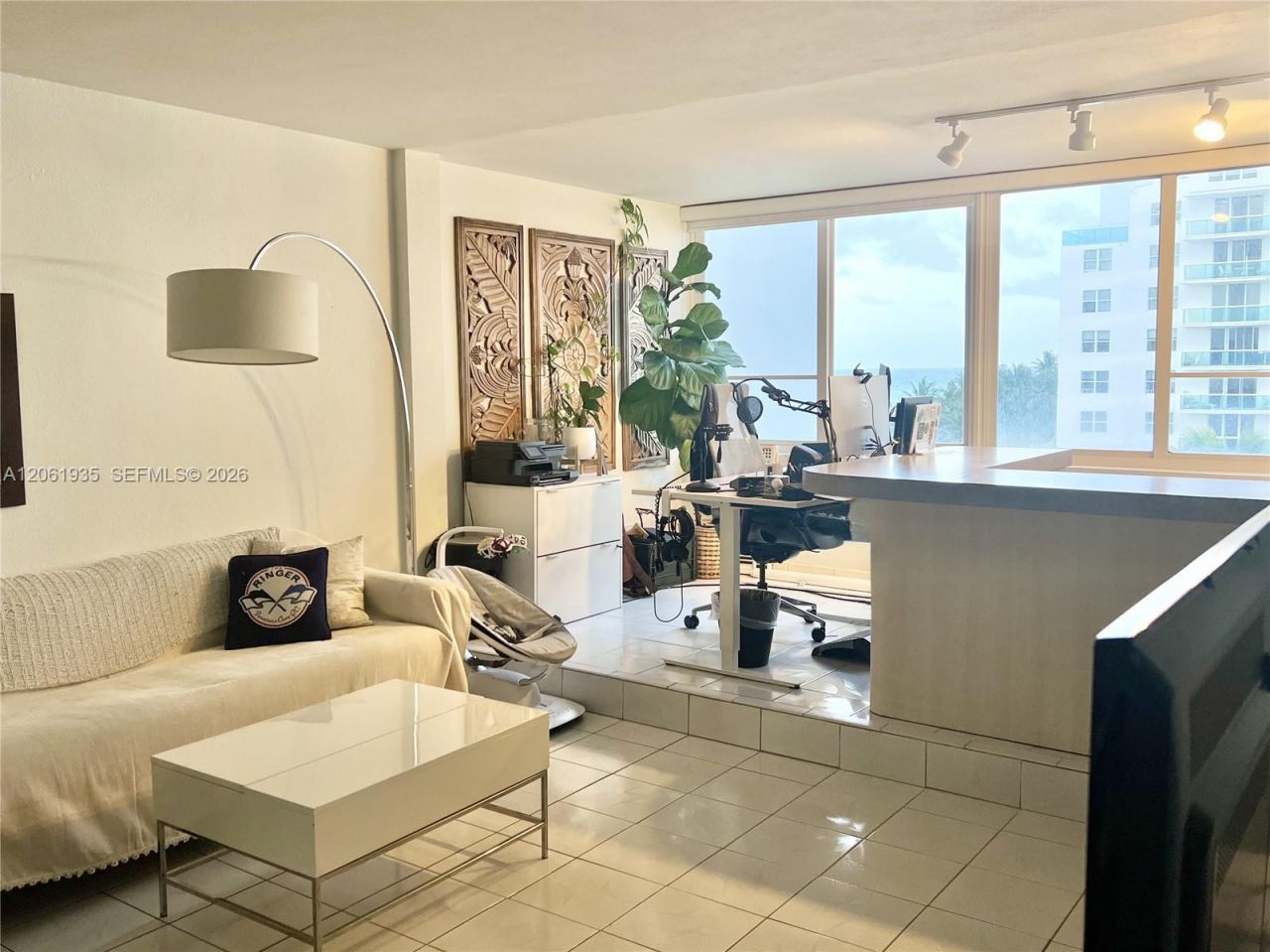 5005 Collins Ave, Unit 518, Miami Beach, FL 33140 Photo
