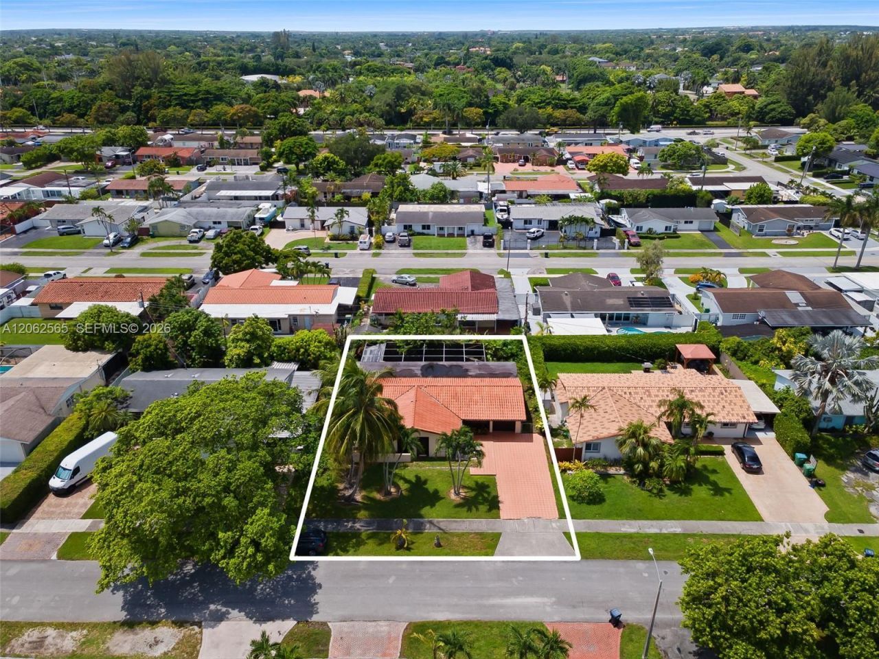 12330 SW 39th Ter , Miami, FL 33175 Photo
