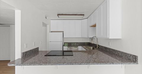 2555 Clear Acre Lane, Unit APT 32, Reno, NV 89512 Photo