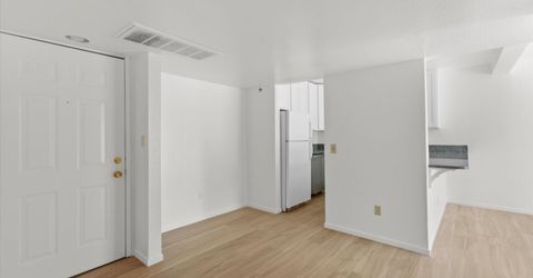 2555 Clear Acre Lane, Unit APT 32, Reno, NV 89512 Photo