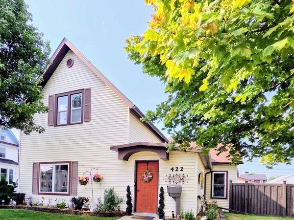 422 W. Main Street, Waupun, WI 53963