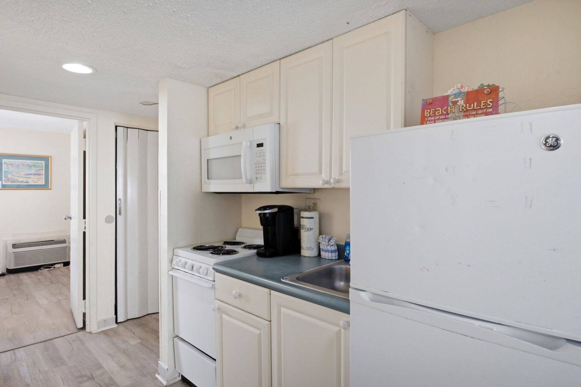 7000 N Ocean Blvd. Photo 13