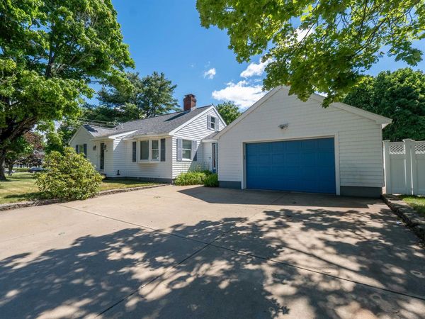 54 Washington Street, Seabrook, NH 03874