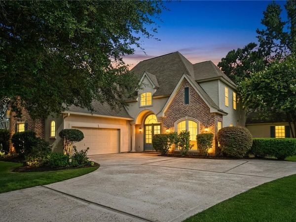 1320 STILLWATER Drive , Mandeville, LA 70471