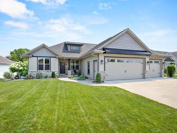 1638 STEINER LANE, Green Bay, WI 54313