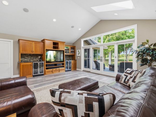 3935 Geneva Golf Club Drive NE, Alexandria, MN 56308
