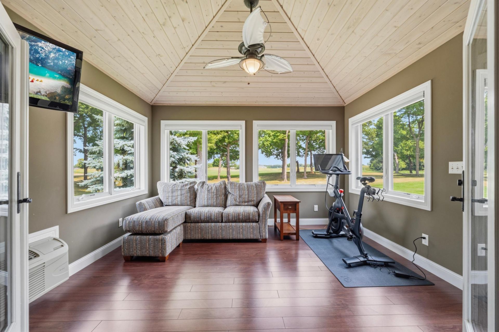 3935 Geneva Golf Club Drive Ne, Alexandria, MN 56308 Main Photo