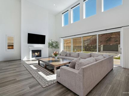 5085 Glacier Peak Dr, El Dorado Hills, CA 95762 Photo