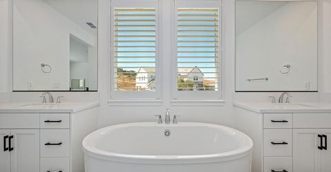 5085 Glacier Peak Dr, El Dorado Hills, CA 95762 Photo