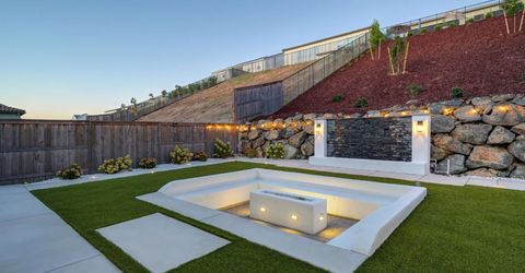 5085 Glacier Peak Dr, El Dorado Hills, CA 95762 Photo