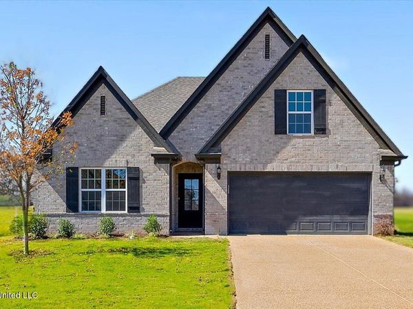 13758 Jack Thomas Boulevard, Olive Branch, MS 38654