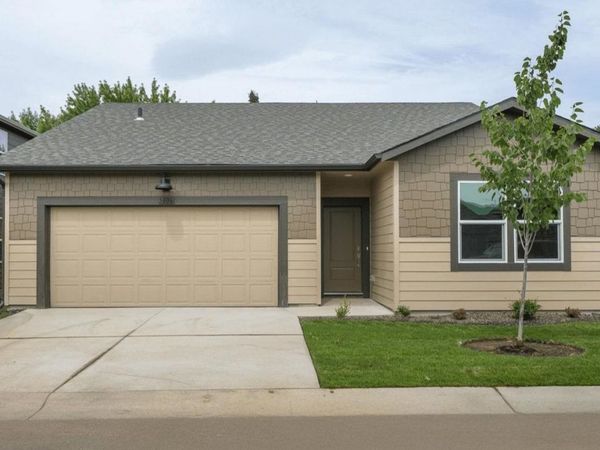 3788 S McCabe Ln, Spokane, WA 99206