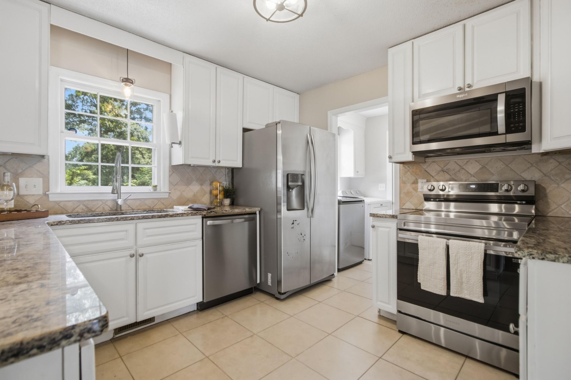 102 Marmet Court Photo 18