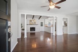 102 Marmet Court photo 4