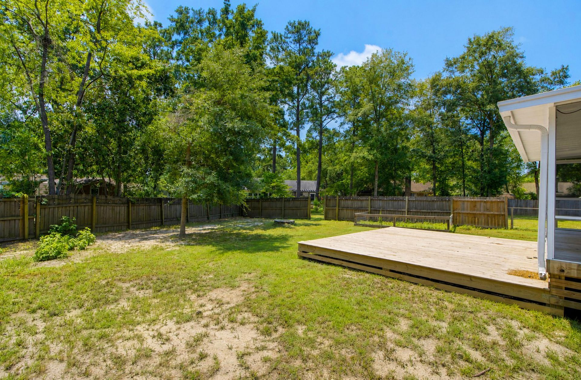 102 Marmet Court Photo 35