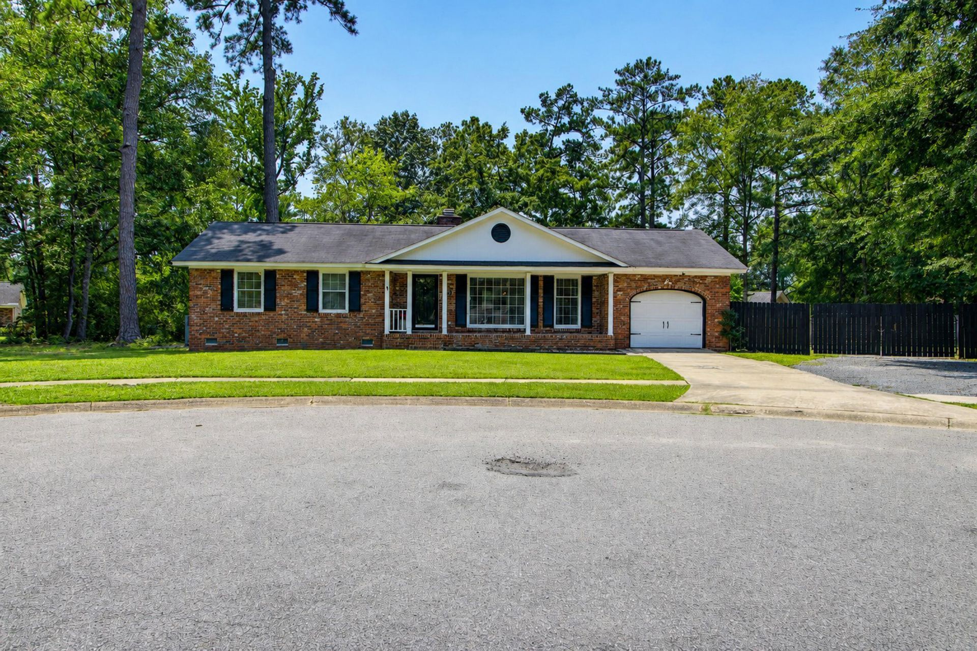 102 Marmet Court Photo 42