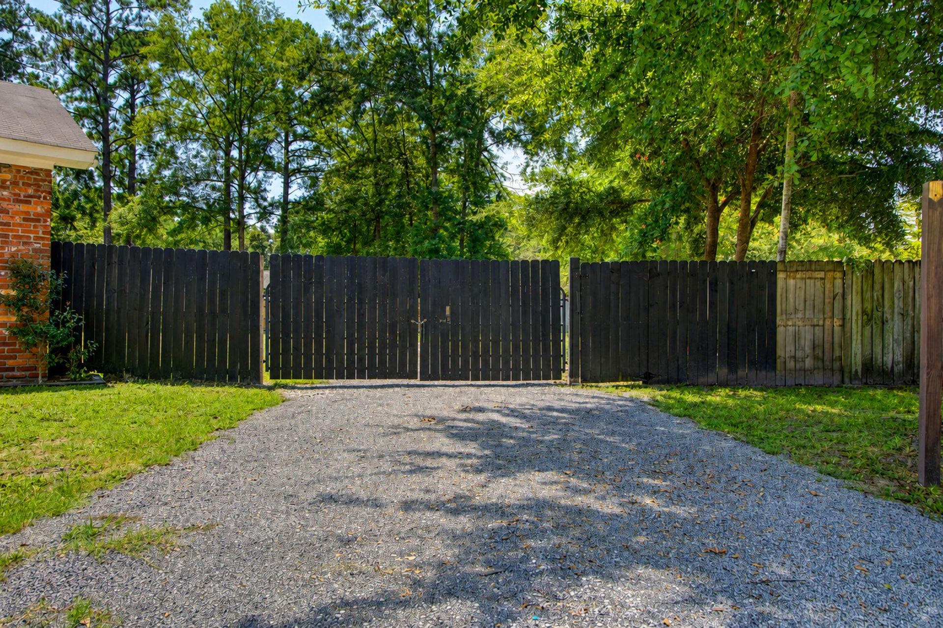 102 Marmet Court Photo 9