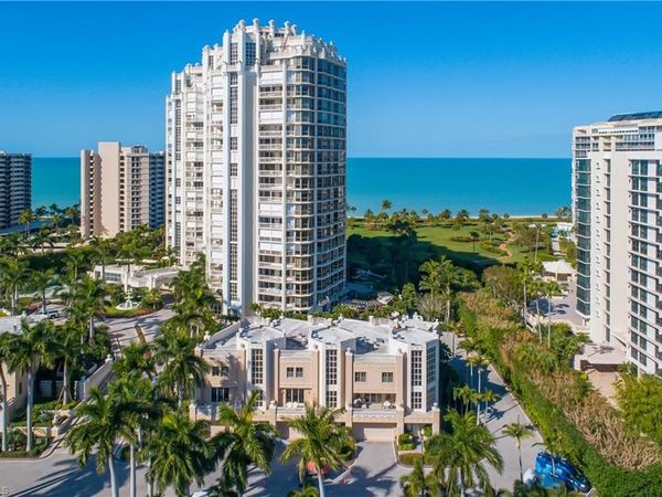 4021 Gulf Shore BLVD N, Unit 903, NAPLES, FL 34103