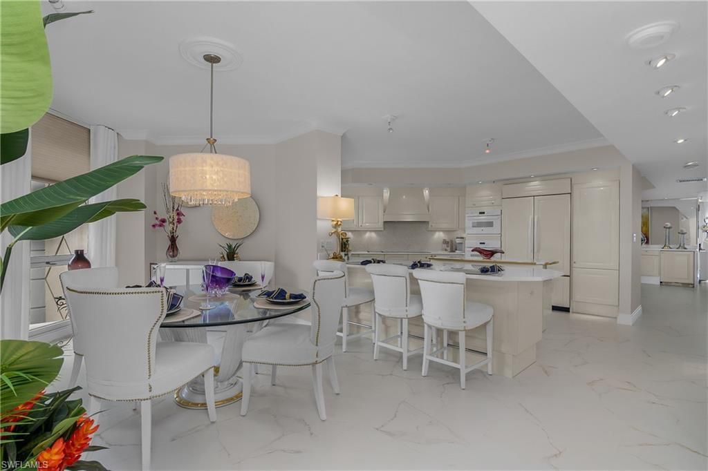 4021 Gulf Shore Blvd N, Unit 903, Naples, FL 34103 Photo