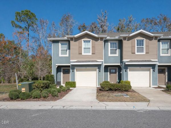 35 Vista Oaks Lane, Port Orange, FL 32129