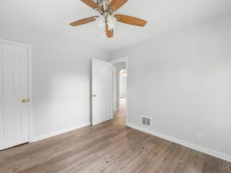 5767 Argus Road, Cincinnati, OH 45224 Photo 18