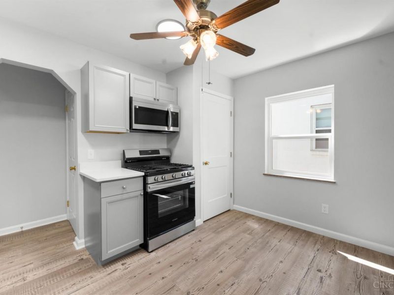 5767 Argus Road, Cincinnati, OH 45224 Photo 8