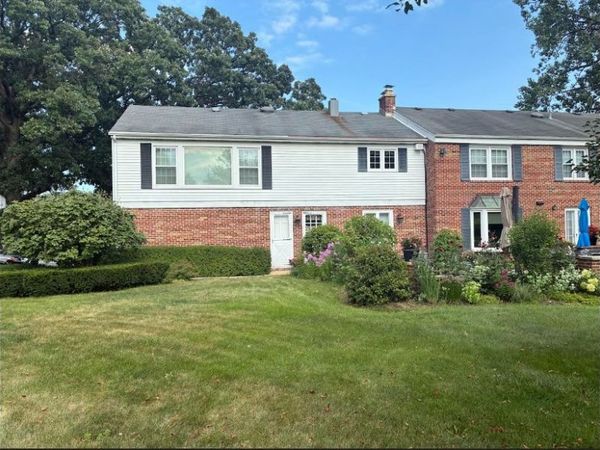 Unit 1, Prospect Heights, IL 60070