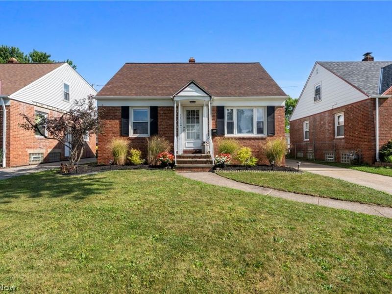 9310 Orchard Avenue , Brooklyn, OH 44144 Photo 1
