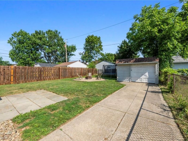 9310 Orchard Avenue , Brooklyn, OH 44144 Photo 28